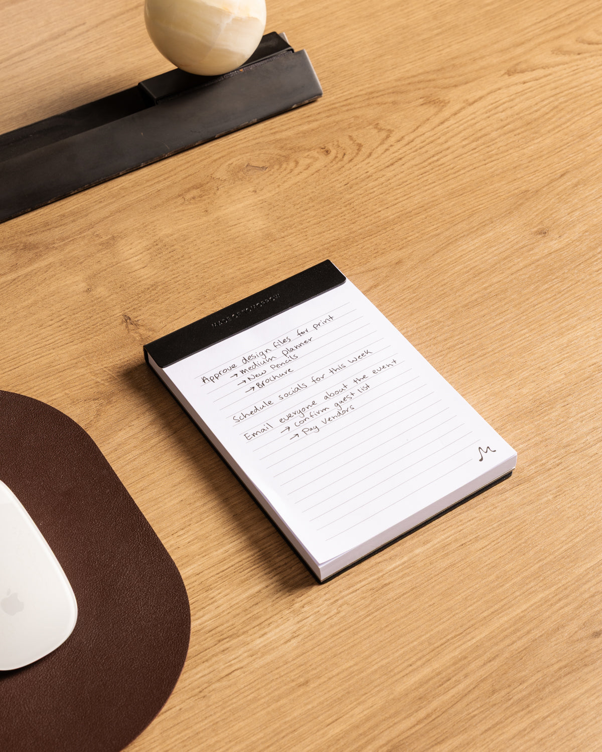 pad=lined;holder=black