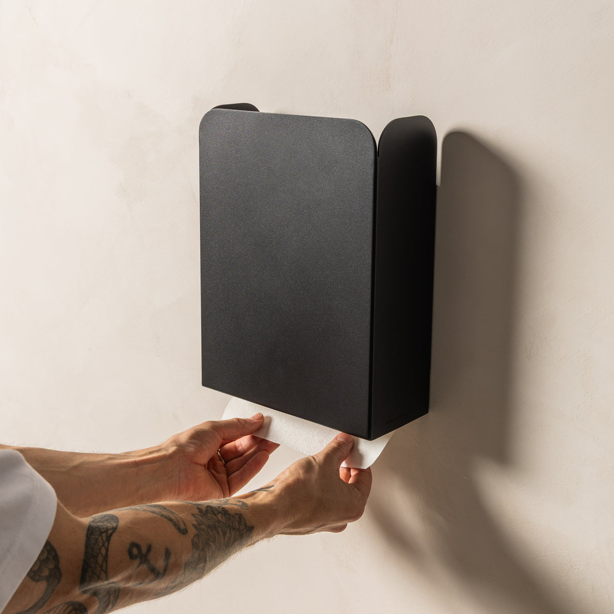 FOLD Paper Towel Dispenser 300 (3.0) Black • Sample Sale — Default Title